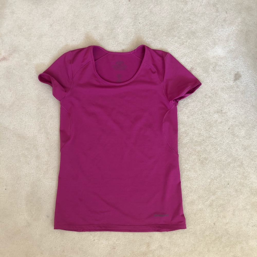 patagonia active wear top